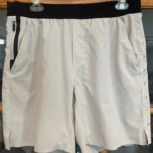 Men's Ten Thousand Interval Short with Lining (Large, 7") Light Grey